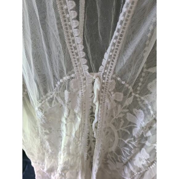 FORGOTTEN GRACE Ivory Lace Sheer Robe Swim Coverup Women's Size L/XL 3/4 Sleeve - Picture 3 of 4
